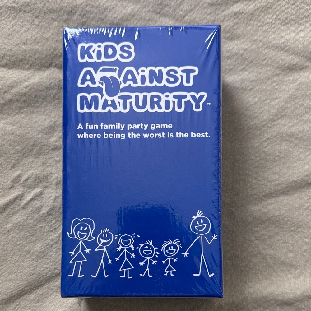 Family Card Game - Blue